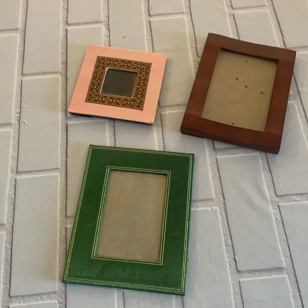Set of 3 frames